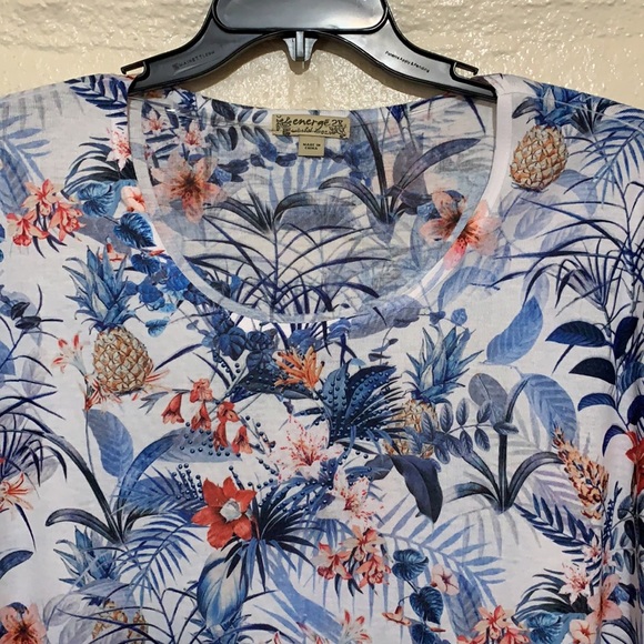 💥3 for$30 Must bundle 3💥 items for discount.  emerge world wear - Picture 2 of 10